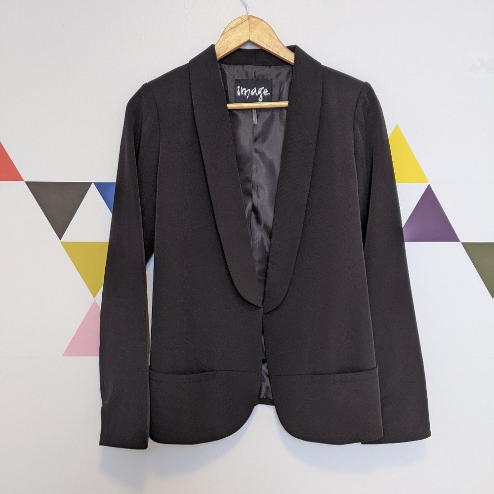 Rounded Lapel Tuxedo Blazer